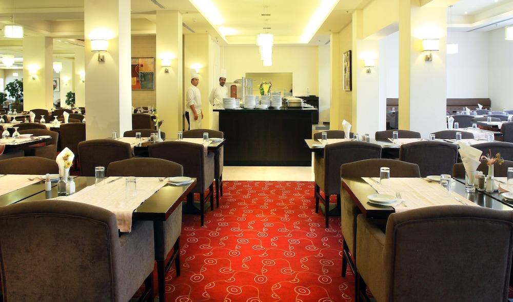 Grand Palace Hotel Amman Ngoại thất bức ảnh