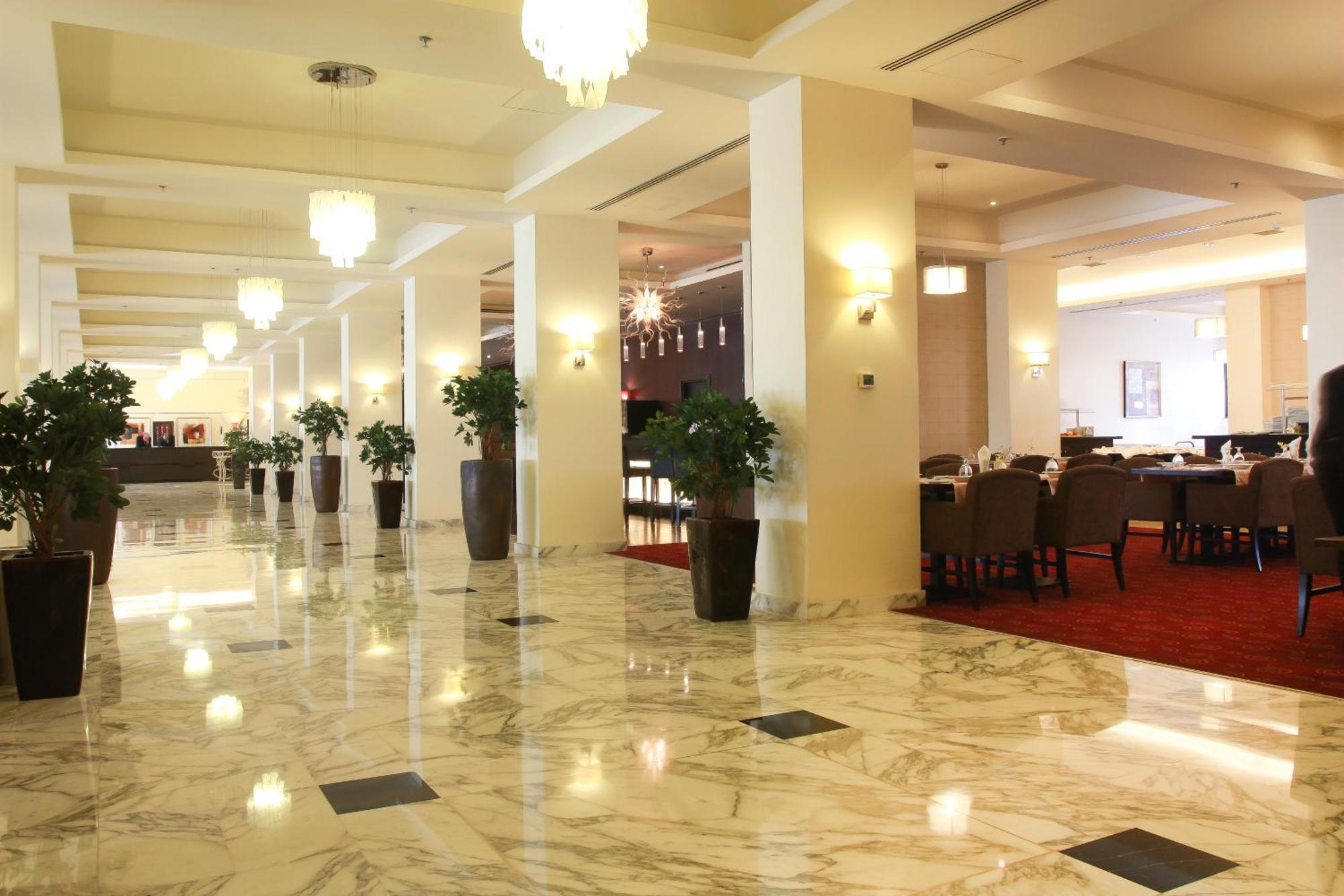 Grand Palace Hotel Amman Ngoại thất bức ảnh